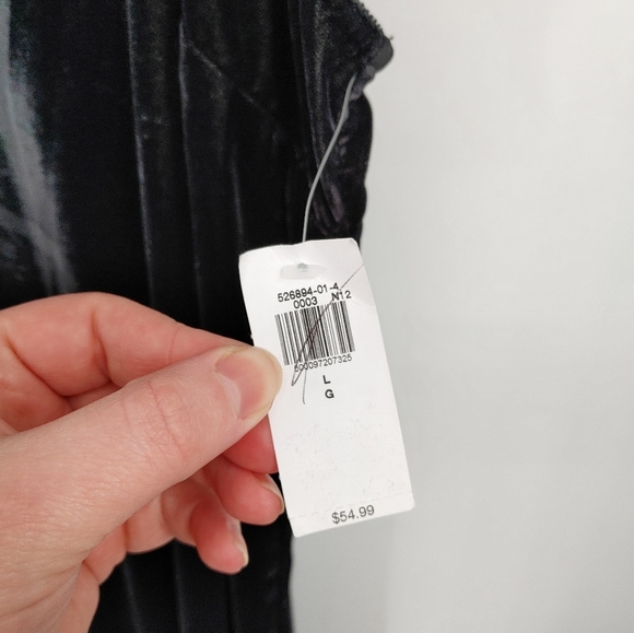 Old Navy | velvet midi dress - Picture 4 of 7